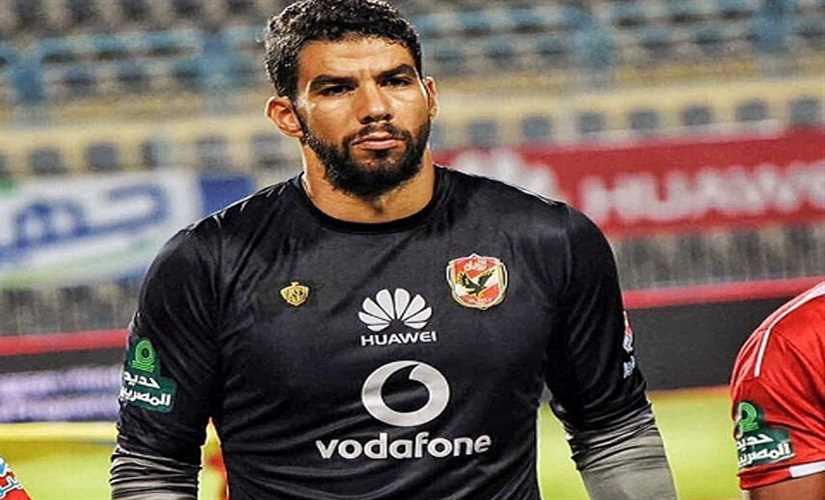 إصابة شريف إكرامي في مران الأهلي