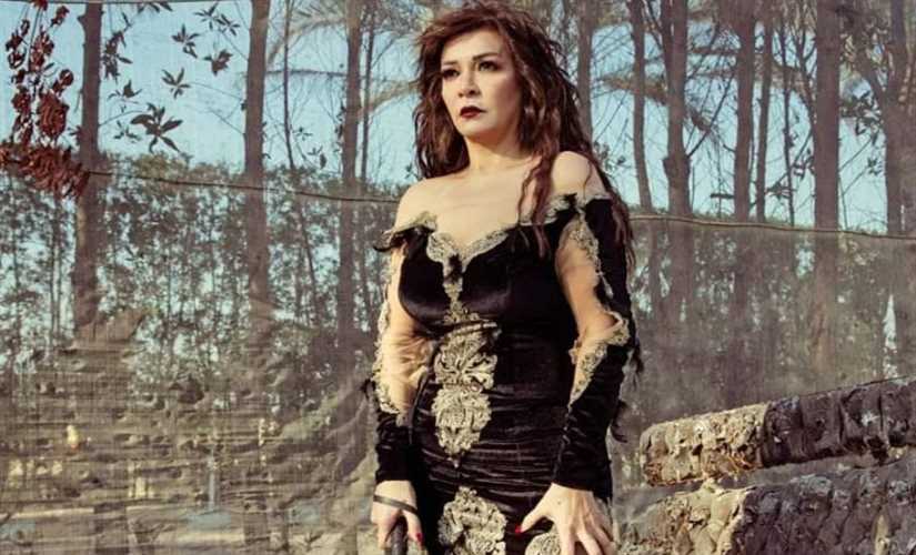 جلسة تصوير مثيرة لجيهان قمري وسط الغابات