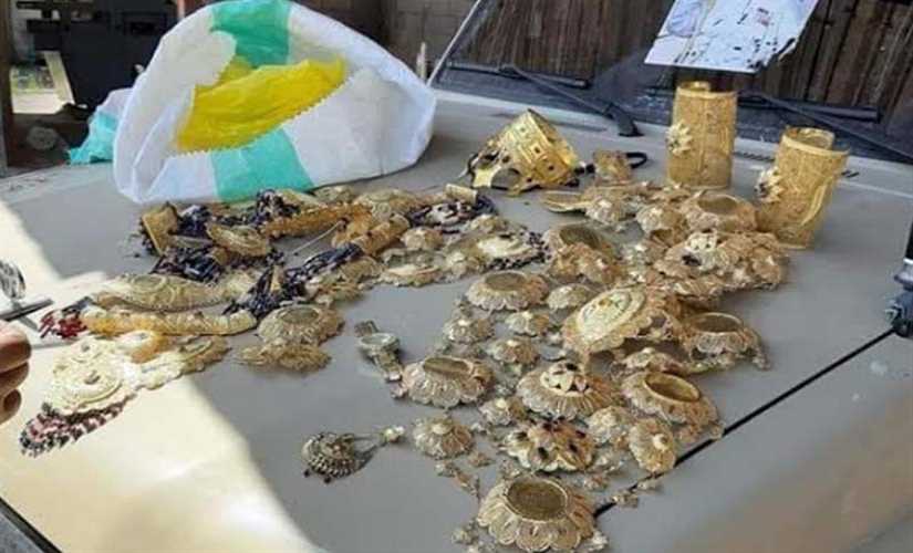 بوابة روز اليوسف الجيش الليبي يعثر على كمية كبيرة من الذهب بمحور