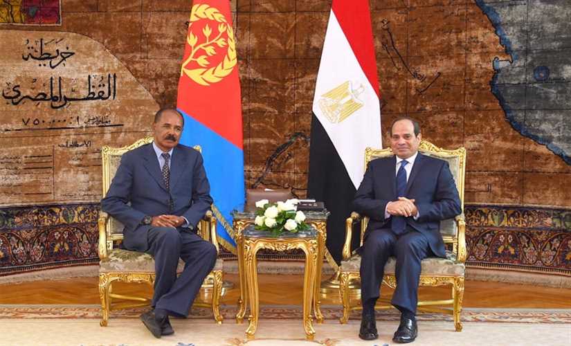 بالصور والفيديو .. الرئيس السيسي يستقبل نظيره الإريتري