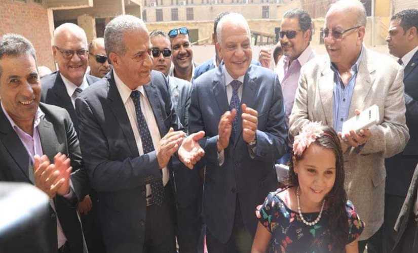 وزير التموين ومحافظ الجيزة يفتتحان 4 مكاتب تموينية بعد تطويرها