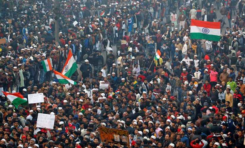 ارتفاع حصيلة ضحايا الاحتجاجات ضد قانون المواطنة بالهند إلى 14 قتيلا