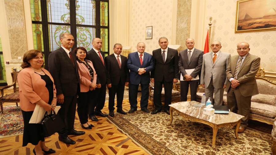 صورة جماعية للنواب بمجلس الشيوخ