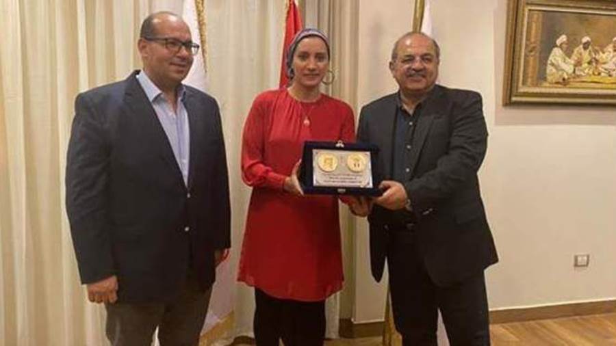 تكريم أيه مدني