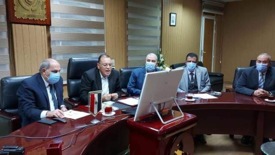 محافظ الشرقية في إجتماع مع رئيس مجلس الوزراء عبر تقنية الفيديو كونفرانس