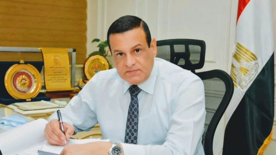 اللواء هشام آمنة محافظ البحيرة