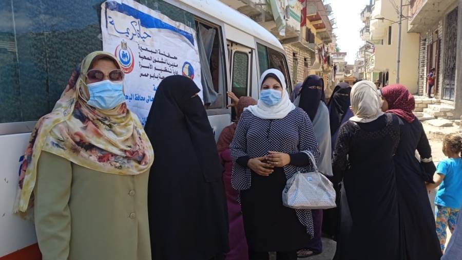 استمرار أعمال القوافل الطبية بقرى البحيرة