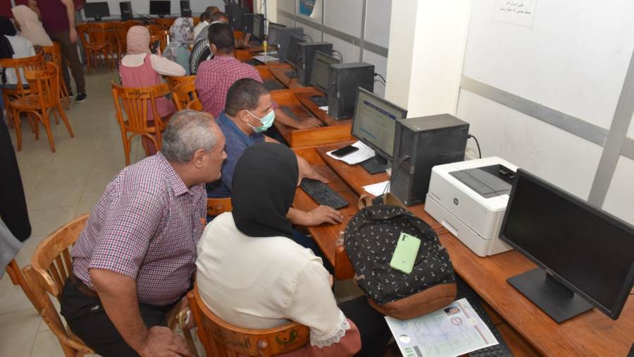 تسجيل الطلاب في المرحلة الثانية من الثانوية العامة