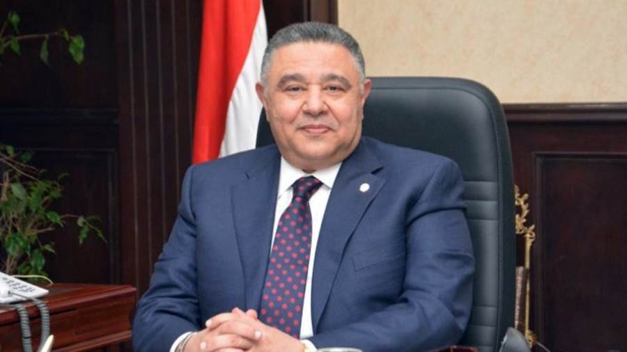 اللواء عمرو حنفى محافظ البحر الأحمر