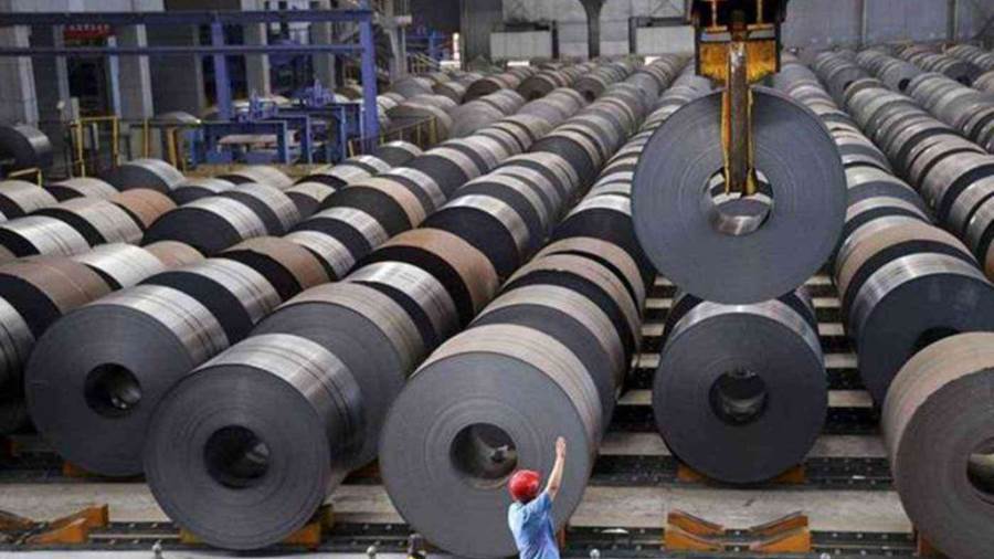 نتاج بيليت وحديد إسفنجي ومكورات حديد