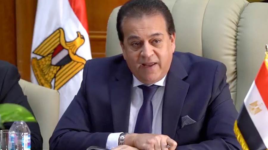 الدكتور خالد عبدالغفار وزير التعليم العالي والبحث العلمي