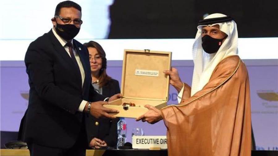 الوزير حسن عبدالشافي أحمد رئيس هيئة الرقابة الإدارية