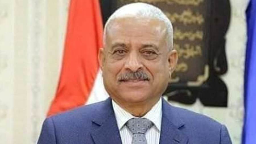 محافظ السويس عبد المجيد صقر