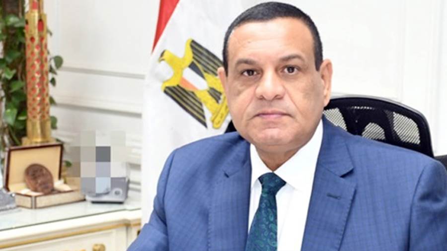 اللواء هشام آمنة محافظ البحيرة
