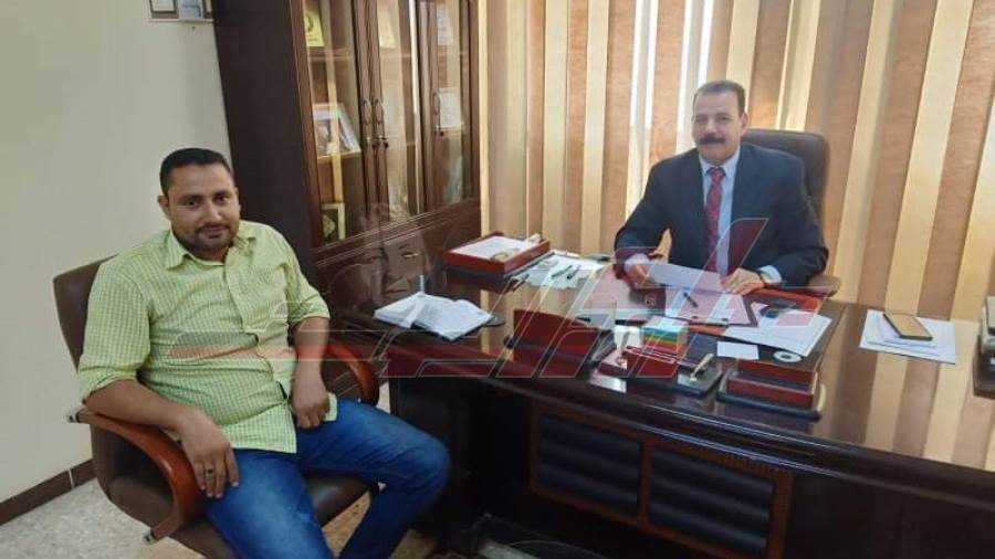 محرر روزاليوسف ووكيل وزارة التموين
