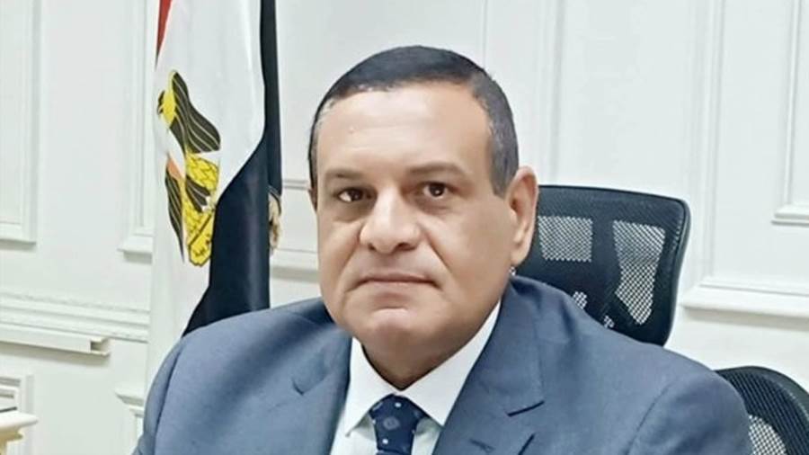 محافظ البحيرة هشام آمنة
