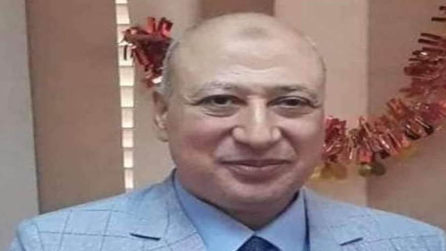 مختار توفيق عباس رئيس مصلحة الضرائب المصرية