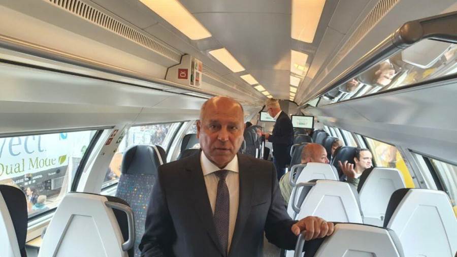 كامل الوزير