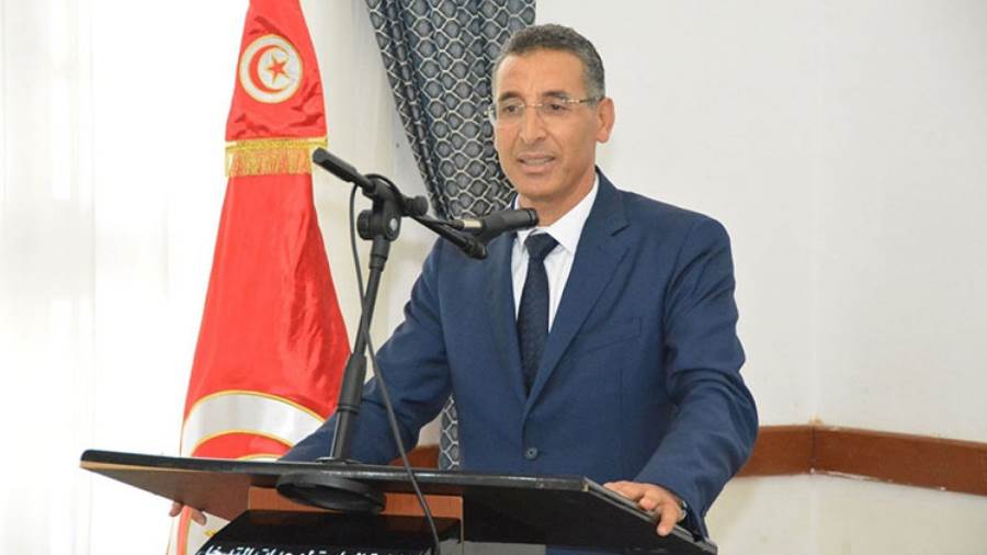 وزير الداخلية التونسي توفيق شرف الدين