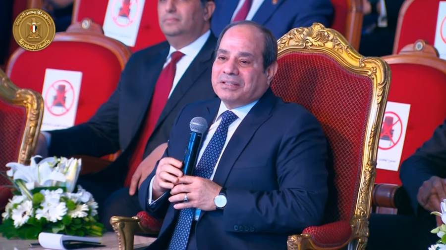الرئيس عبد الفتاح السيسي خلال احتفالية قادرون باختلاف