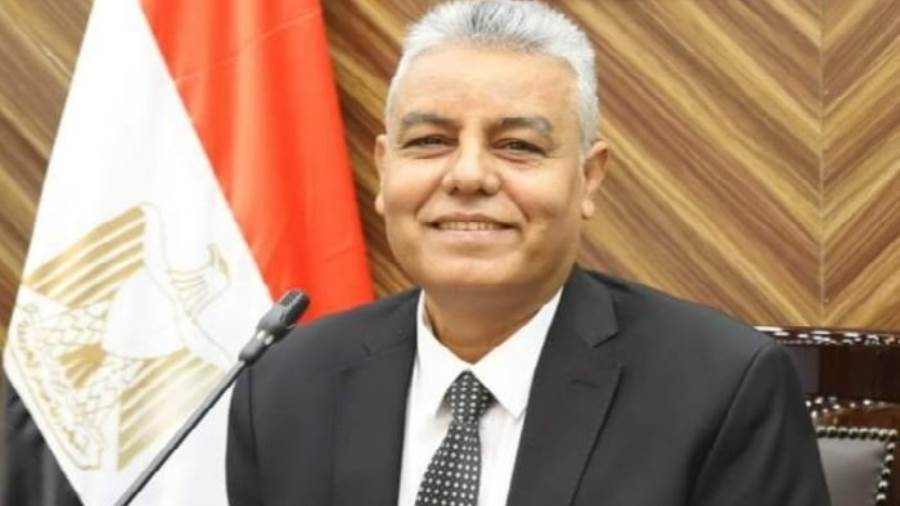 رئيس الجامعة جنوب الوادي الدكتور يوسف غرباوي
