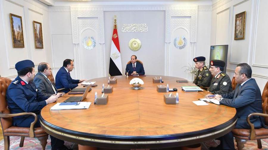 الرئيس عبد الفتاح السيسي خلال الاجتماع