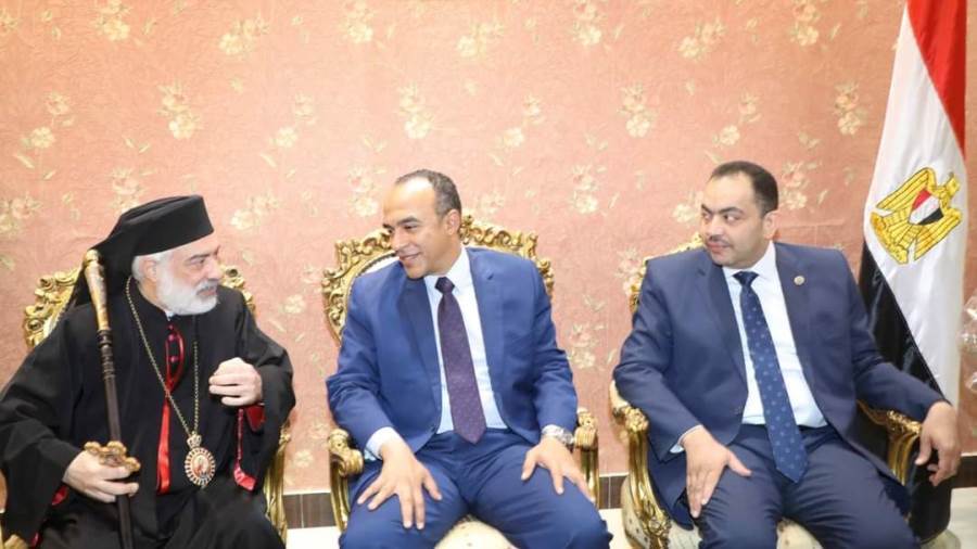 نائب محافظ المنيا يزور الكنائس