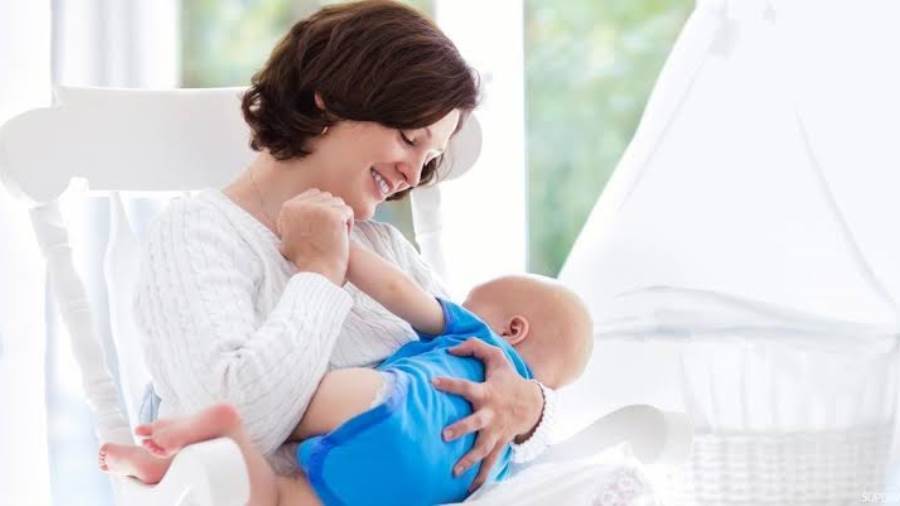 الرضاعة فترة مهمة لبناء صحة الأطفال