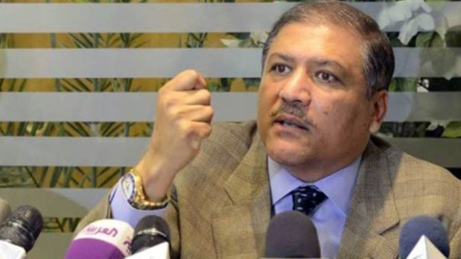 الدكتور عفت السادات