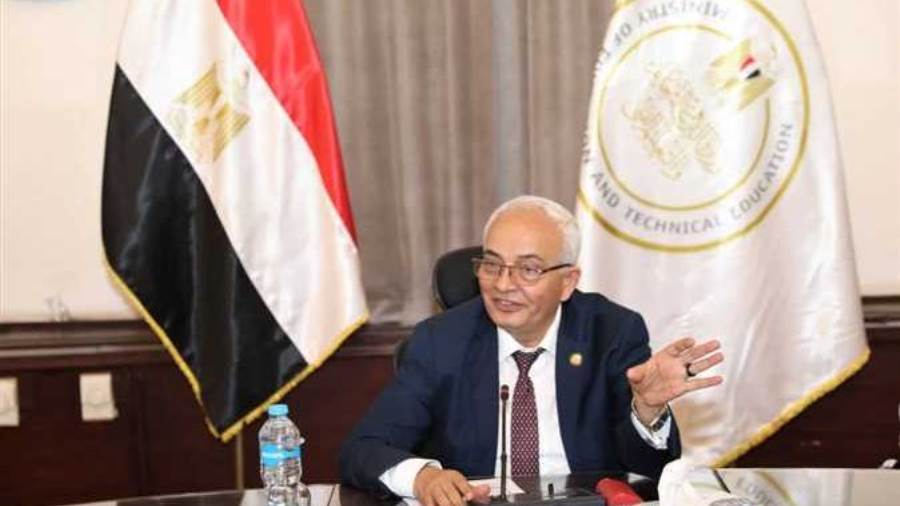 الدكتور رضا حجازي وزير التربية والتعليم والتعليم