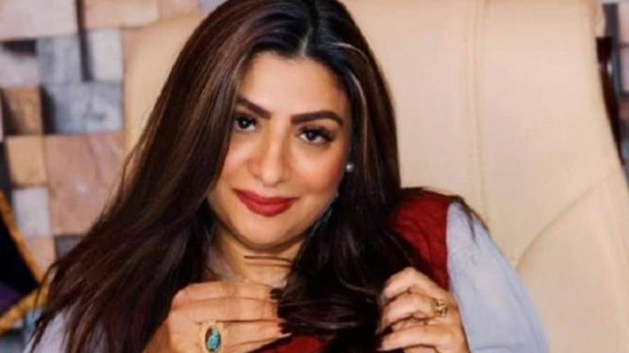 الدكتورة منال متولي