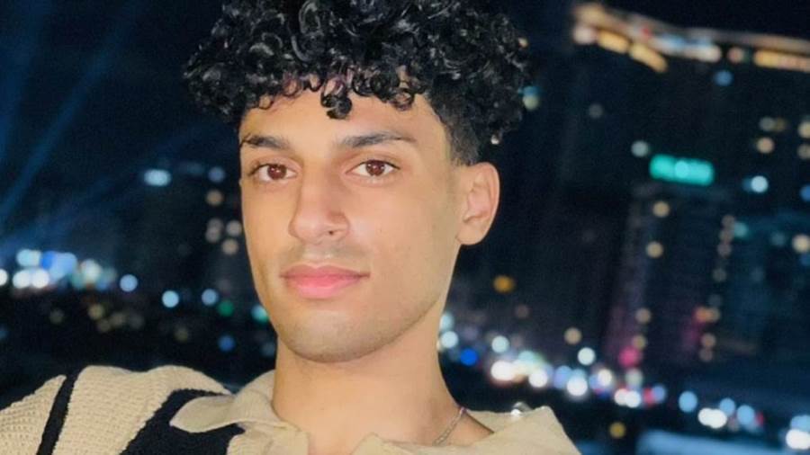 الفنان محمد مجدي