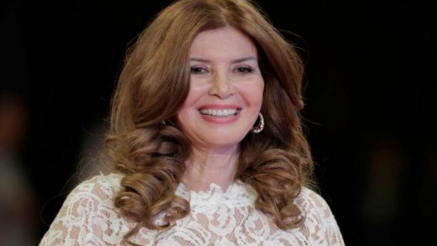 ميرفت أمين الملقبة بـ قطة الشاشة العربية