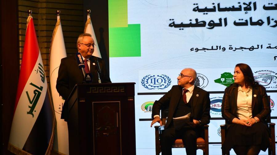 مدير مكتبة الإسكندرية يستعرض التجربة المصرية فى التعامل مع اللاجئين فى بيت الحكمة فى العراق