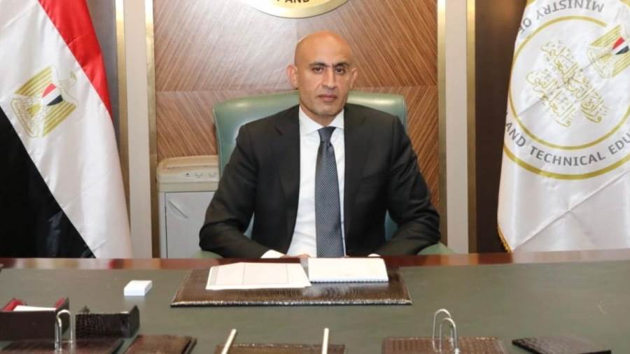 وزير التربية و التعليم محمد عبد اللطيف