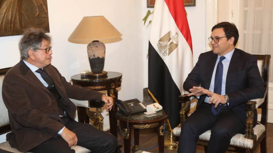 وزير الثقافة مع رئيس الشركة المتحدة للخدمات الإعلامية