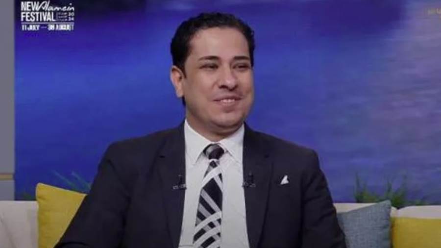الدكتور مينا رمزي رئيس الإدارة المركزية لدار الكتب