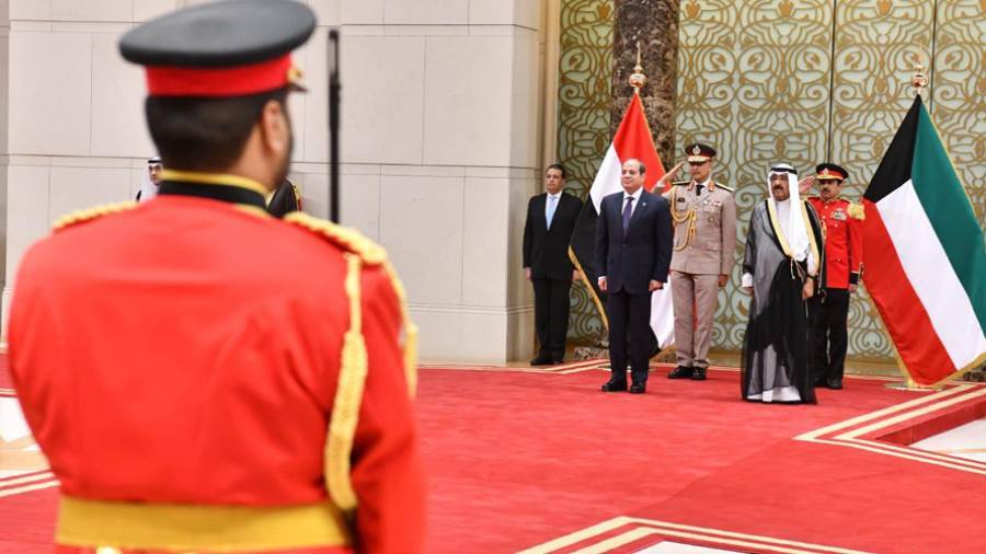 أمير الكويت يستقبل الرئيس عبد الفتاح السيسي