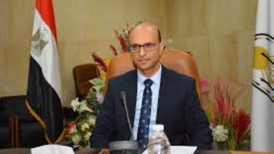 الدكتور أحمد المنشاوي رئيس جامعة أسيوط
