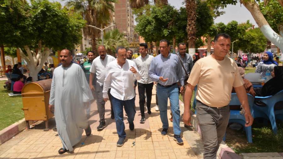 جولة محافظ أسيوط