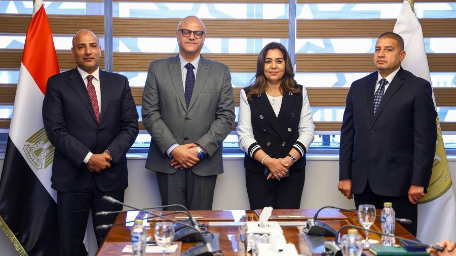 مراسم عقد تأجير مشروع الـ30 مليون بيضة بالخانكة