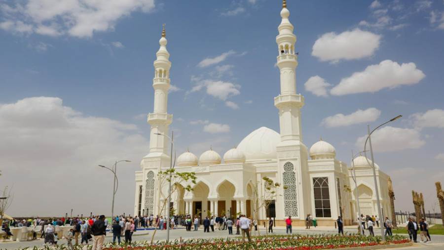 مسجد المعز في مدينة مستقبل سيتي