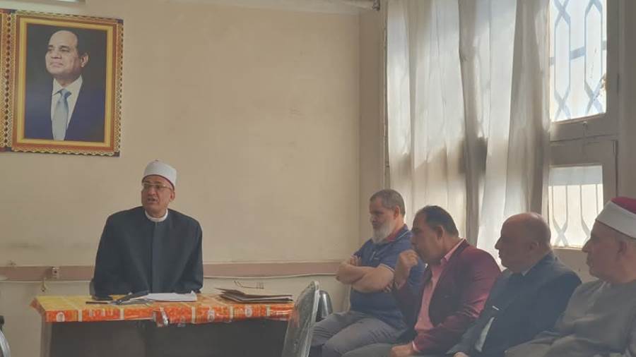 جانب من اجتماع رئيس المنطقة الازهرية بالغربية