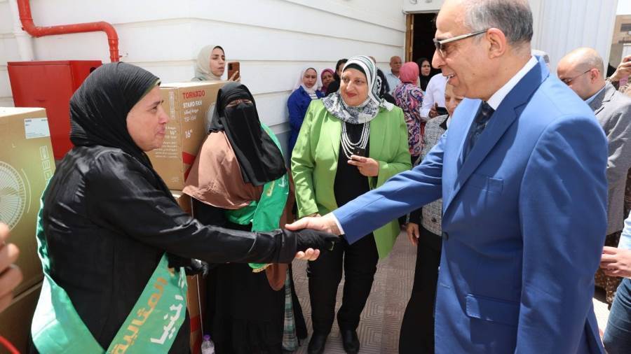 محافظ المنيا خلال الفاعليات