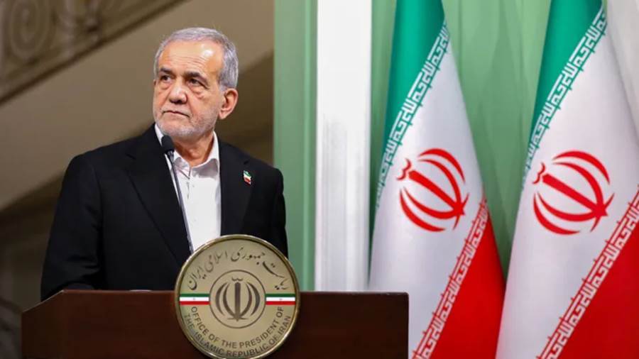 الرئيس الإيراني مسعود بزشكيان