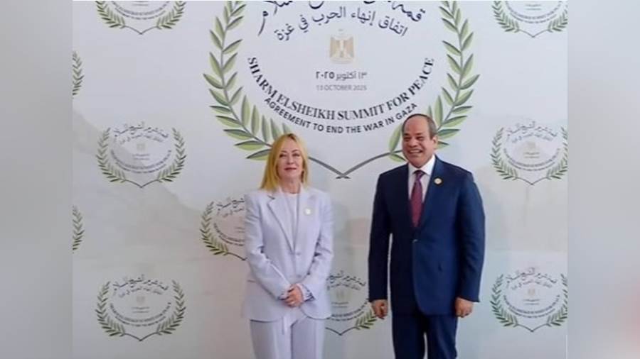 الرئيس السيسي يلتقي رئيسة وزراء إيطاليا