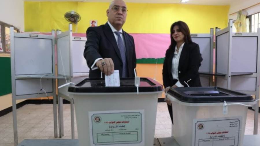 الدكتور عاصم الجزار رئيس حزب الجبهة الوطنية