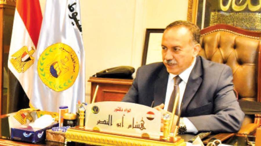الدكتور هشام أبوالنصر محافظ أسيوط