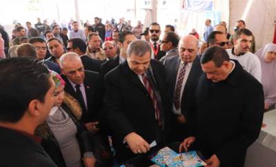 وزير القوى العاملة ومحافظ البحيرة يفتتحان ملتقى تشغيل يوفر 8500 فرصة عمل "صور"