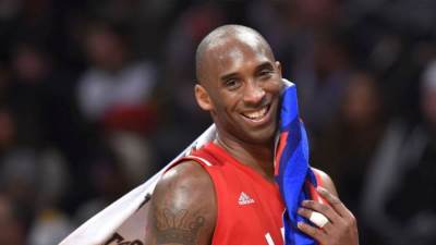 وفاة أسطورة كرة السلة الأمريكية كوبي براينت في حادثة طائرة